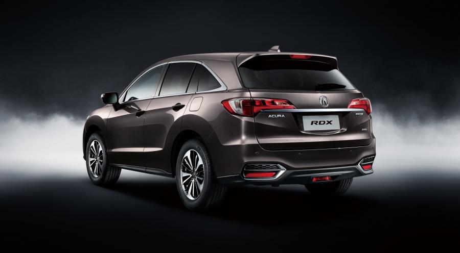  Acura RDX (TB3/4) 2015 года  (CN) (фото 2 из 10)